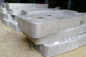 北京激光切割加工廠-【恒宇泰金屬】30毫米超厚板材加工