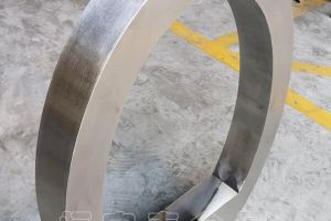 不銹鋼加工廠為大家分享不銹鋼拉絲與拋光有何區別
