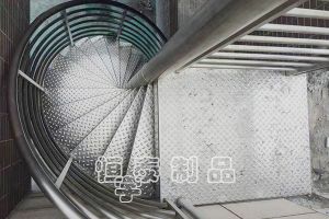 如何挑選不銹鋼制成的樓梯扶手管呢