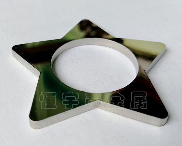激光切割加工如何保證切割的精度