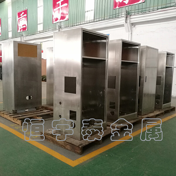選擇鈑金加工廠家需謹慎留意四要素