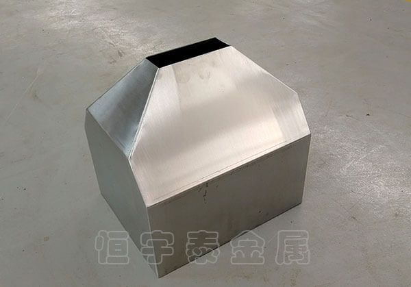鈑金加工排料影響質量 如何消除鈑金加工排料影響質量的因素
